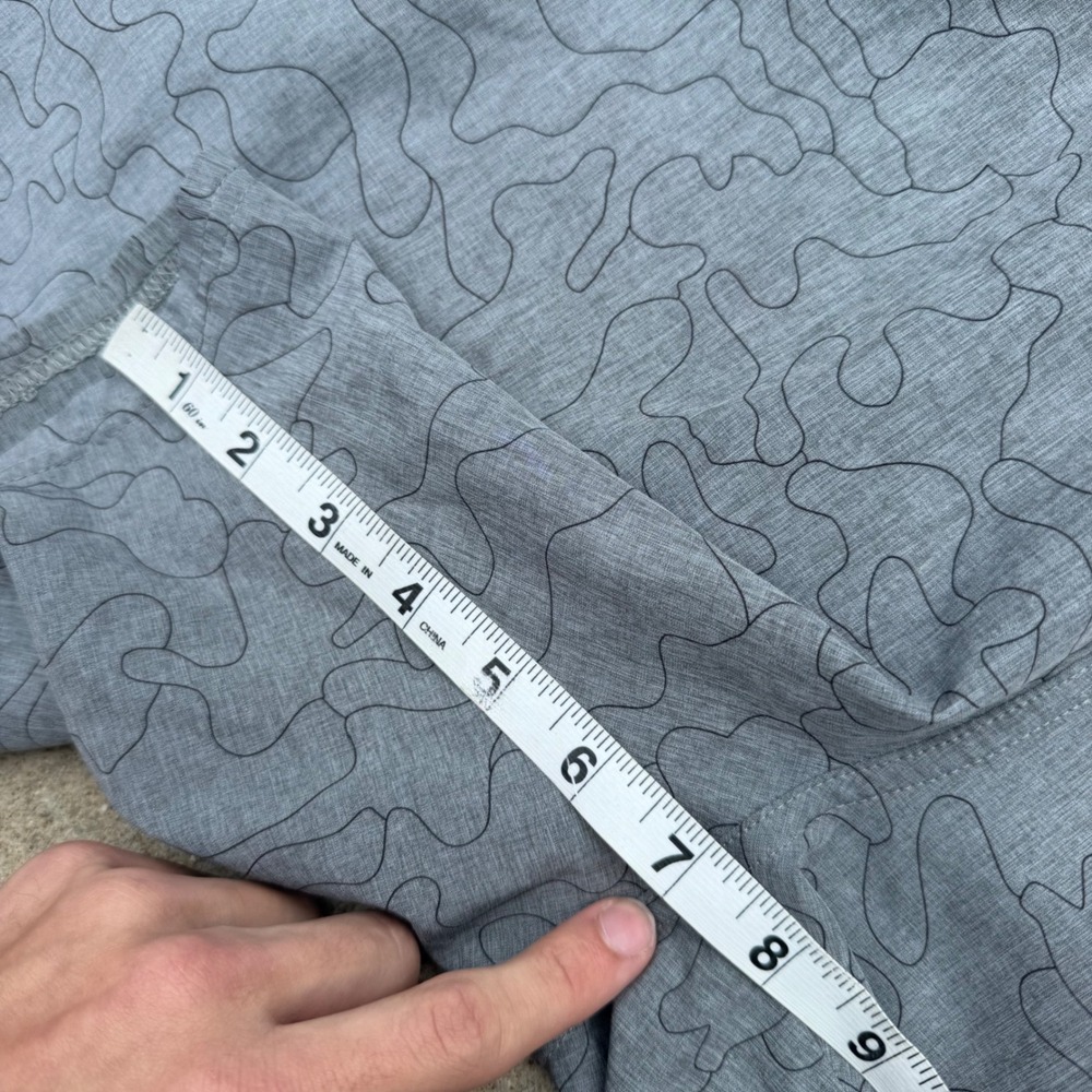 TRAVISMATHEW | Mens Active Performance Shorts XL Grey Topo Print Athleisure - Picture 4 of 8